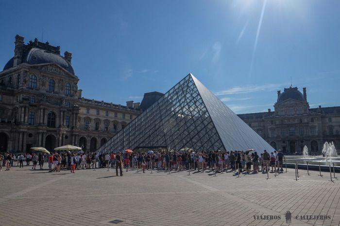 El Louvre, uno de los mejores lugares que ver en París en 3 días